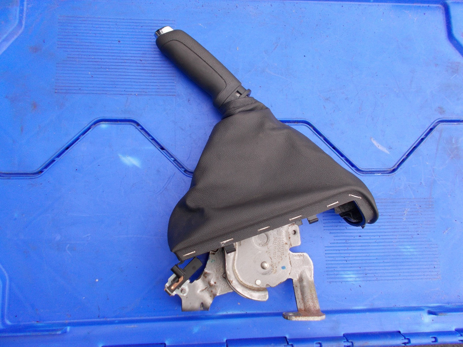 2009 VAUXHALL CORSA D HANDBRAKE LEVER & GAITER 644194110