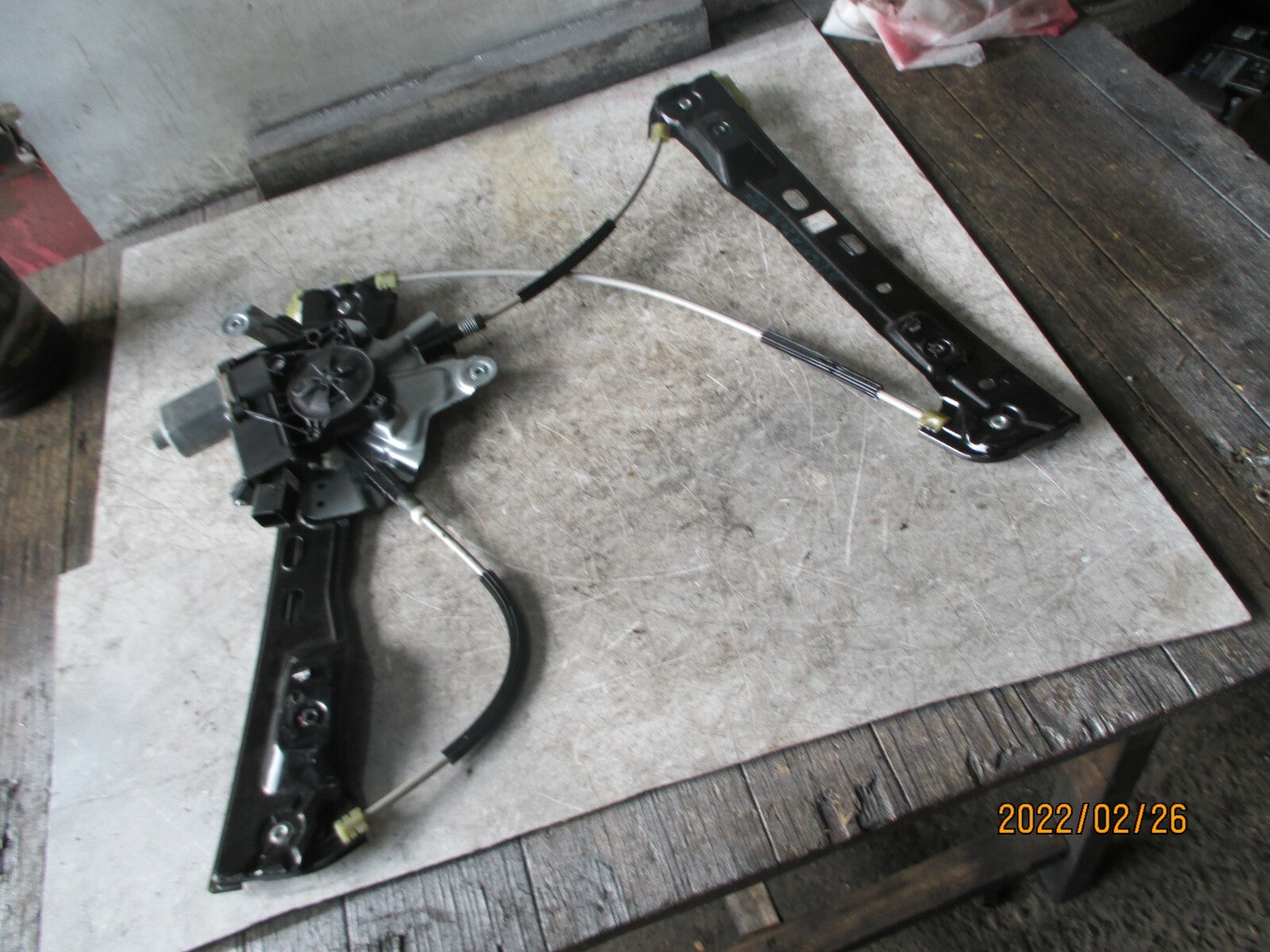 VAUXHALL INSIGNIA 2014 MK1 OSF FRONT DRIVER SIDE WINDOW REGULATOR MOTOR 20952453