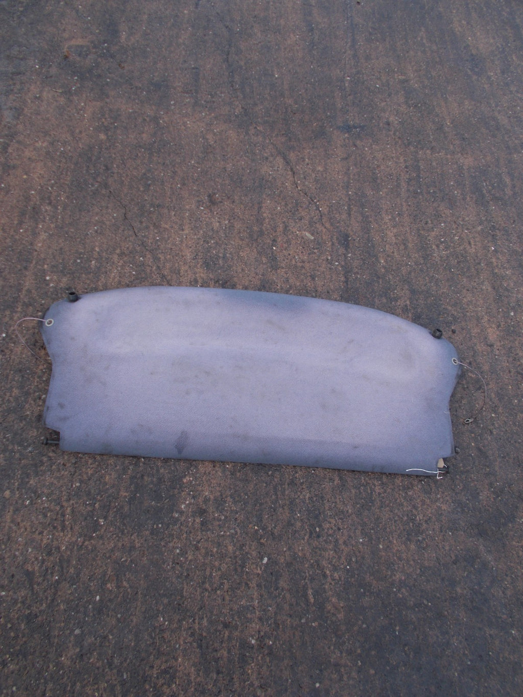 FORD FIESTA 2000 4 DOOR PARCEL SHELF BOOT LOAD COVER B46506AC