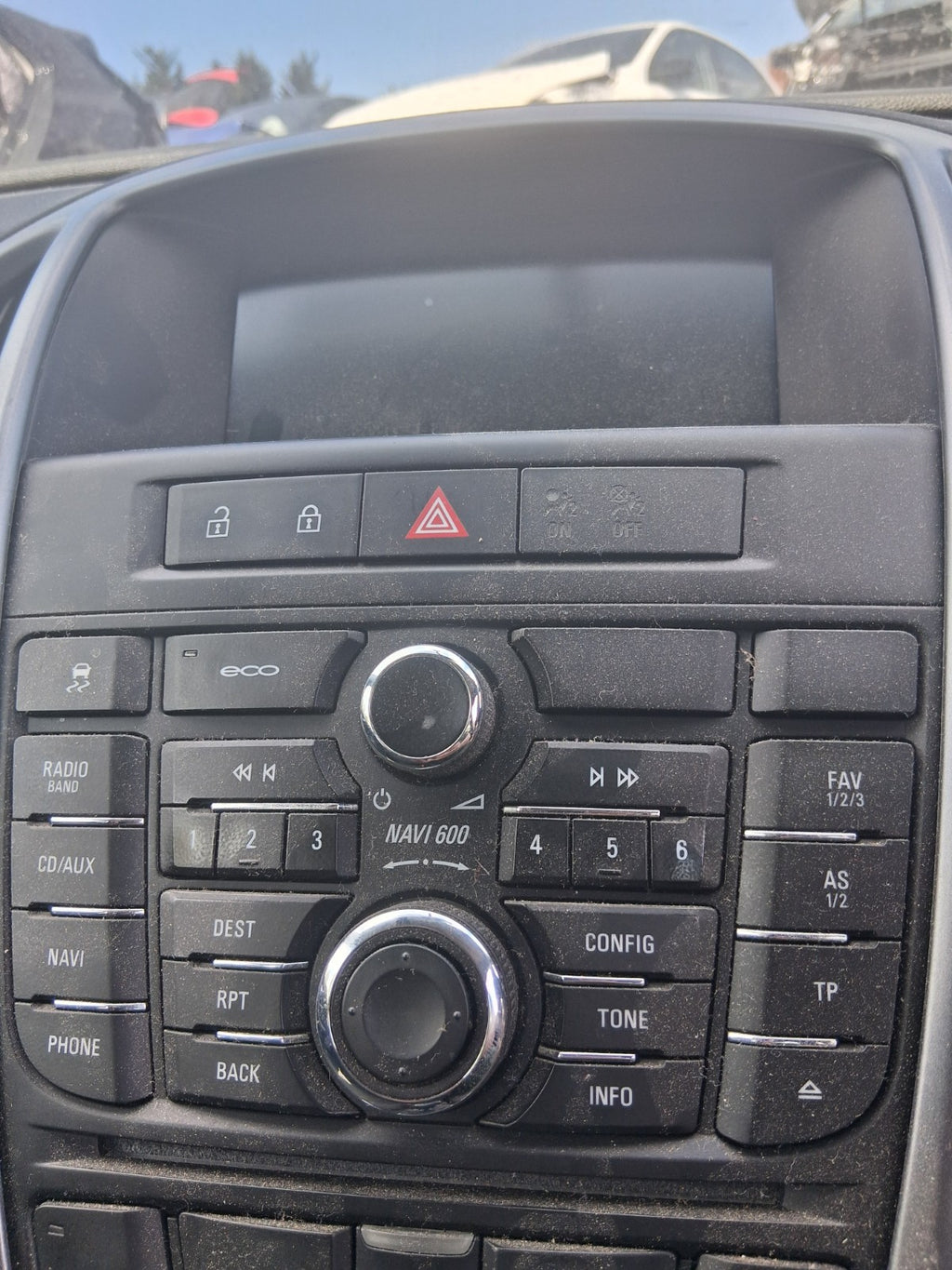 2013 VAUXHALL ASTRA J ESTATE RADIO STEREO WITH AC HEATER CONTROL SWITCH PANEL