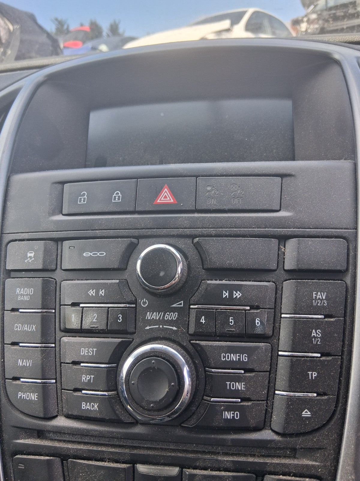 2013 VAUXHALL ASTRA J ESTATE RADIO STEREO WITH AC HEATER CONTROL SWITCH PANEL