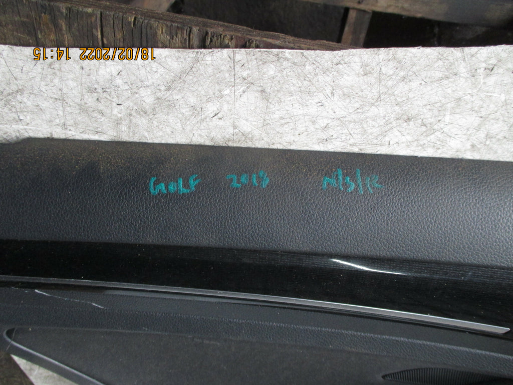 VW VOLKSWAGEN GOLF MK7 2018 NSR PASSENGER SIDE REAR PLASTIC DOOR CARD PANEL