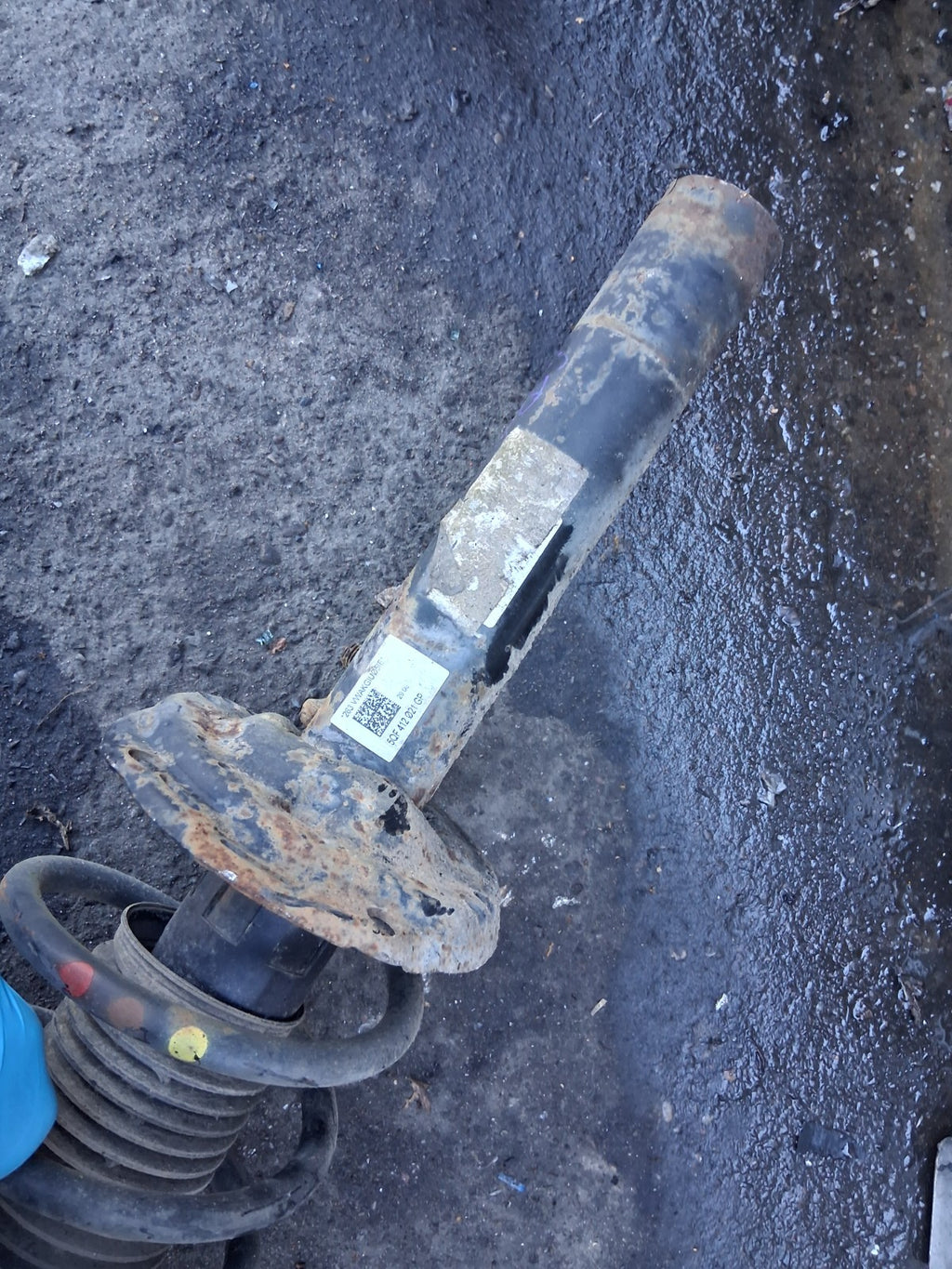 2023 VOLKSWAGEN TIGUAN 2.0 DIESEL OSF DRIVER SIDE RIGHT SHOCK ABSROBER 5QF412021