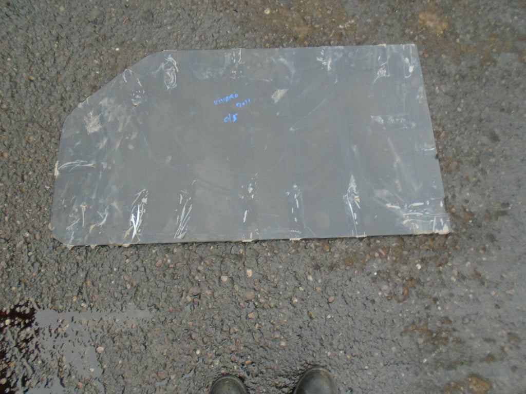 VAUXHALL VIVARO MK1 2011 OS DRIVER SIDE SLIDING DOOR WINDOW PLASTIC GLASS