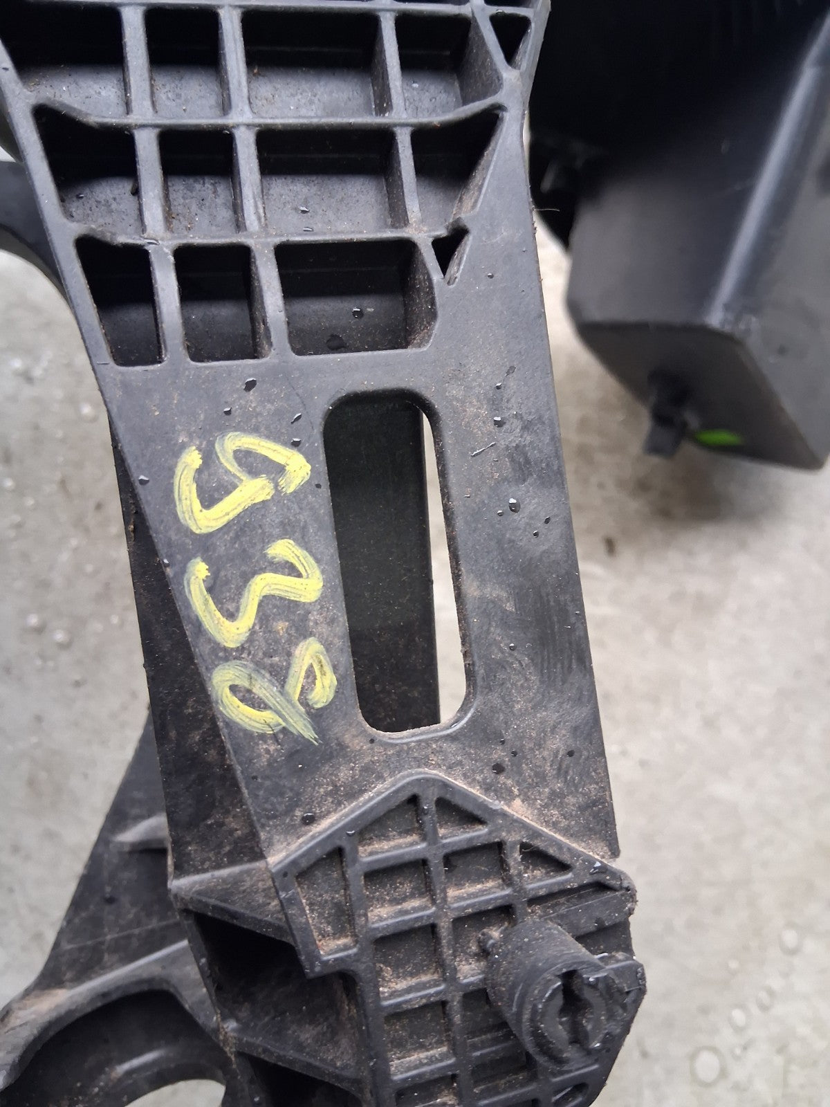 2021 MERCEDES SPRINTER W907 MANUAL GEAR STICK SHIFTER GEAR LEVER A9102600800