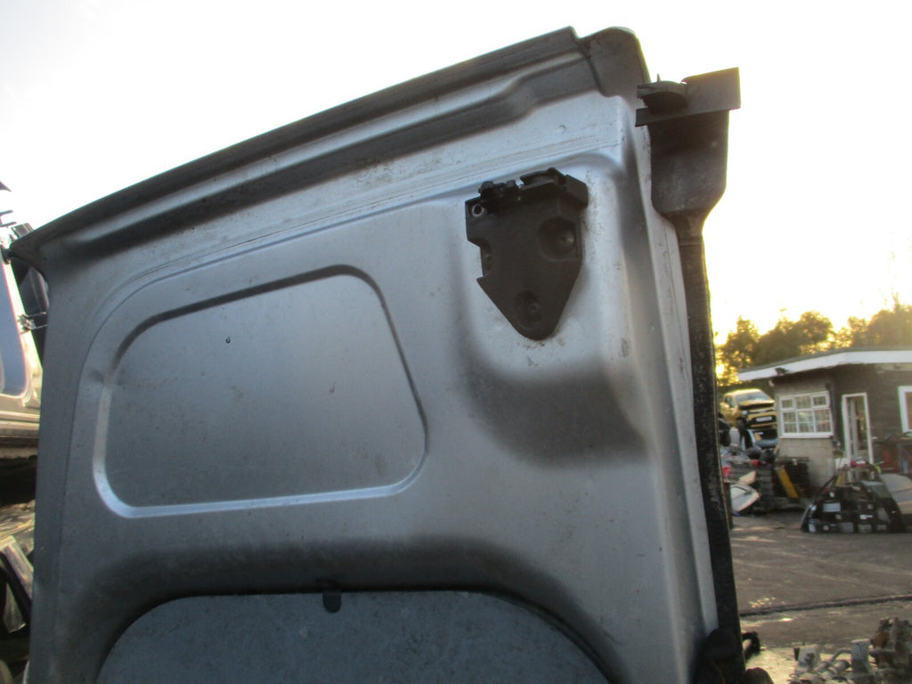2015 RENAULT TRAFIC X82 HIGH ROOF OSR DRIVER SIDE REAR COMPLETE DOOR SILVER