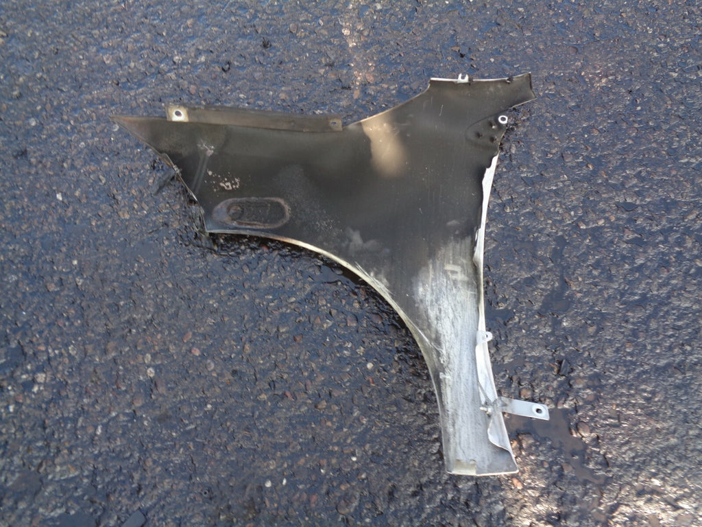 RENAULT MEGANE MK3 OS DRIVER SIDE FRONT WING PANEL DAMAGED
