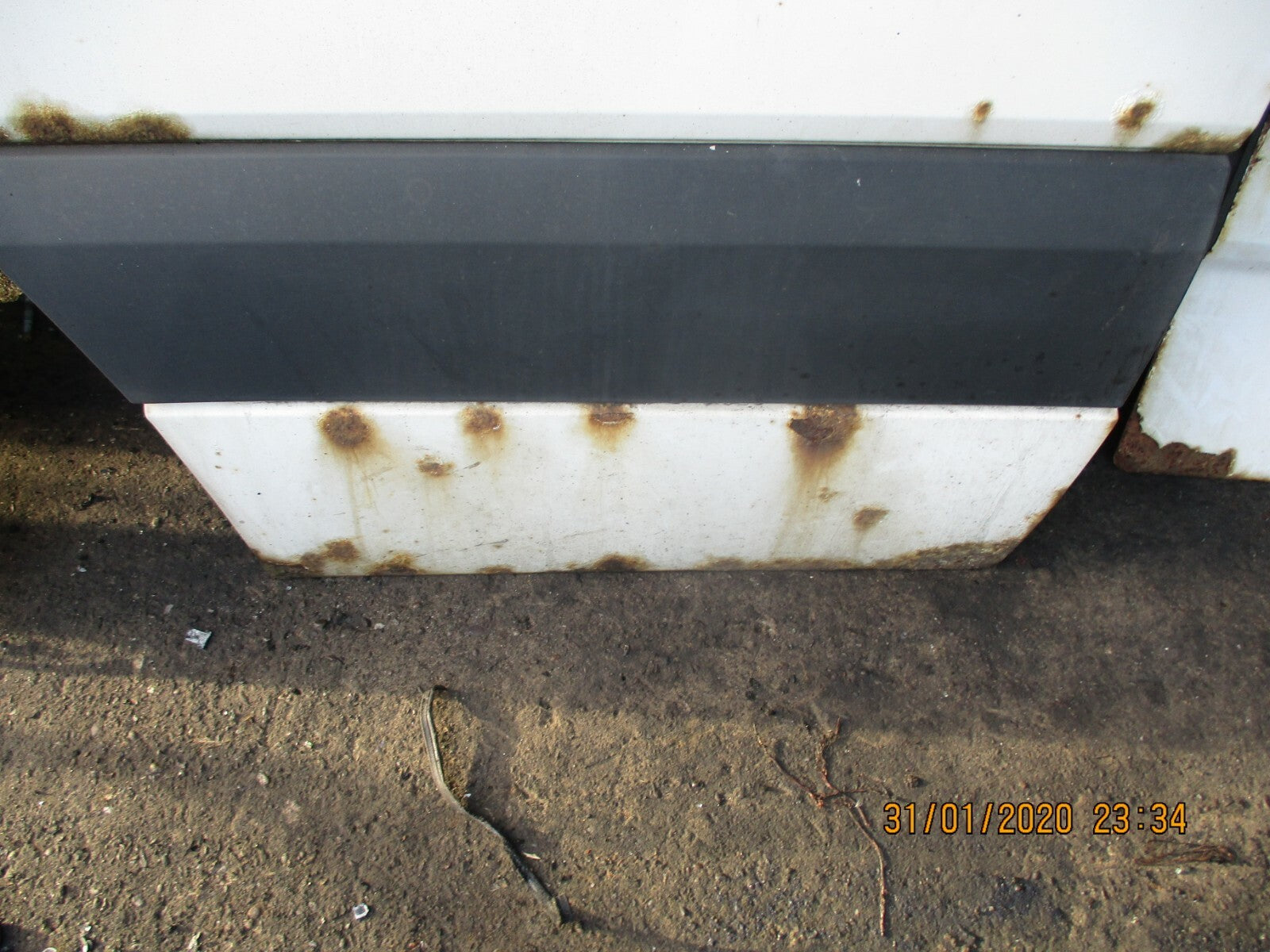 MERCEDES SPRINTER W906 2014 MK2 NSF PASSENGER SIDE FRONT DOOR WHITE DAMAGED