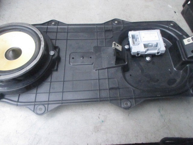 2009 JAGUAR XF OSR DRIVER SIDE REAR DOOR SPEAKER AND TRIM 8X23-18808-AB