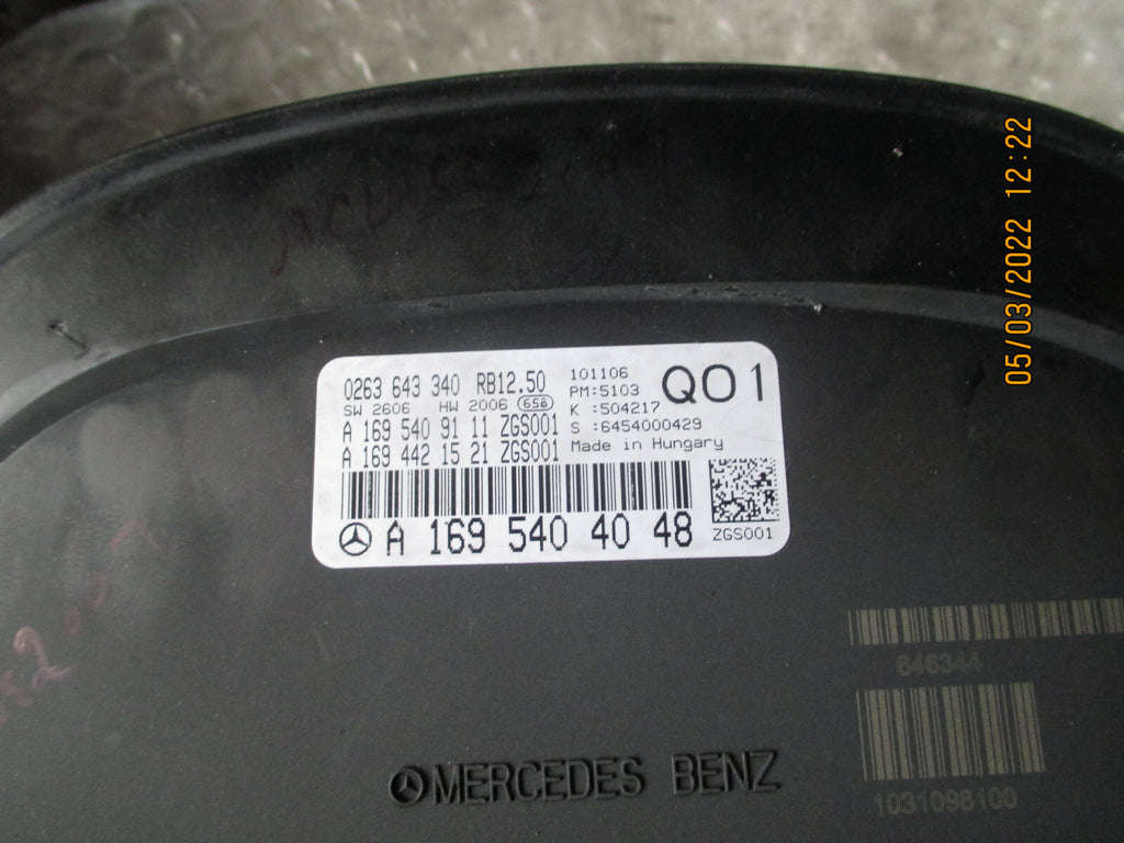 MERCEDES-BENZ A-CLASS 2007 MK2 W169 SPEEDOMETER INSTRUMENT CLUSTER A1695404048