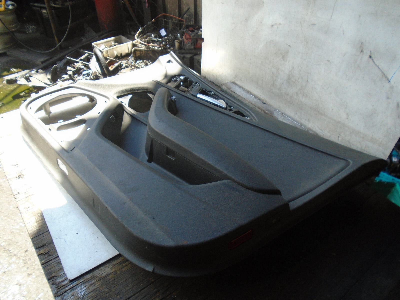 VAUXHALL MOKKA 2013 OSF DRIVER SIDE FRONT COMPLETE DOORCARD
