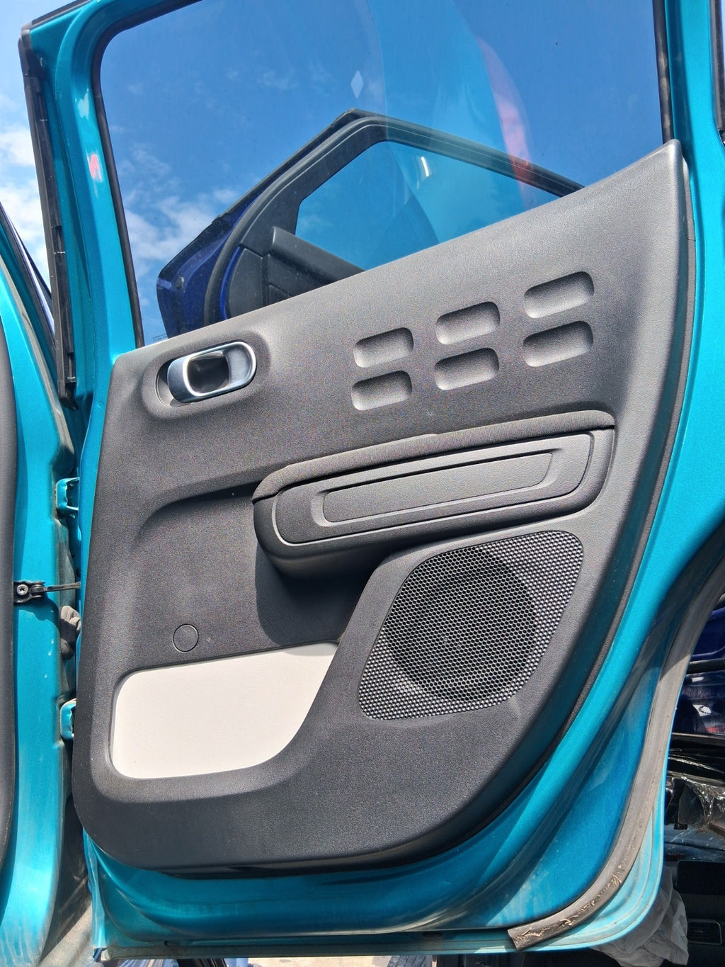 2023 CITREOEN C3 MK3 OSR DRIVER SIDE REAR DOOR CARD PANEL