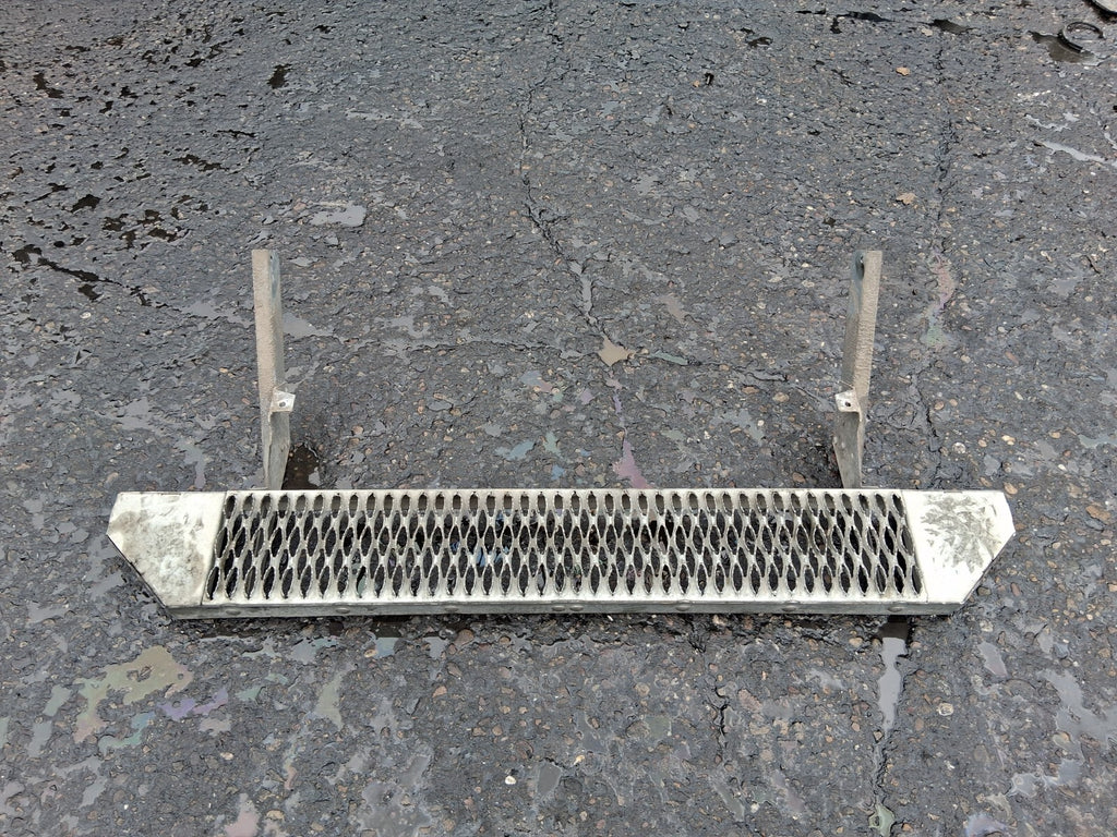 2023 RENAULT MASTER MK3 REAR METAL STEP