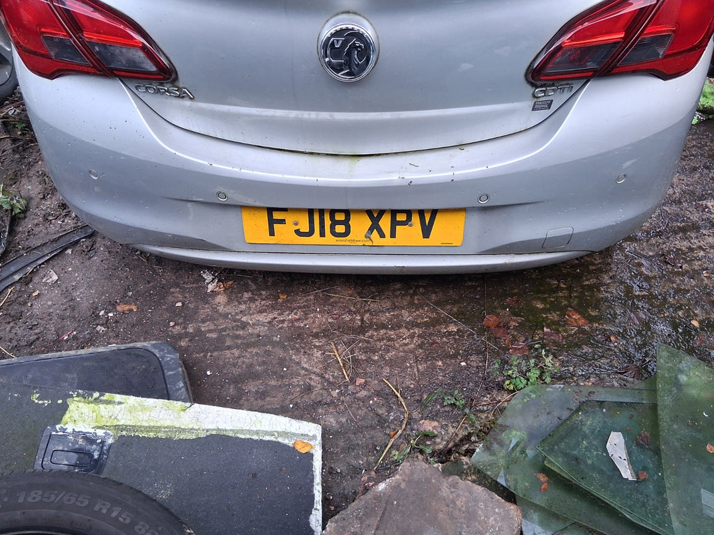 2018 VAUXHALL CORSA E 3 DOOR CORSA VAN COMPLETE REAR BUMPER WITH SENSORS SILVER