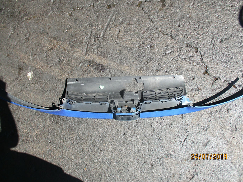 PEUGEOT 206 FRONT BUMPER GRILL & EMBLEM BADGE BLUE 9651791577