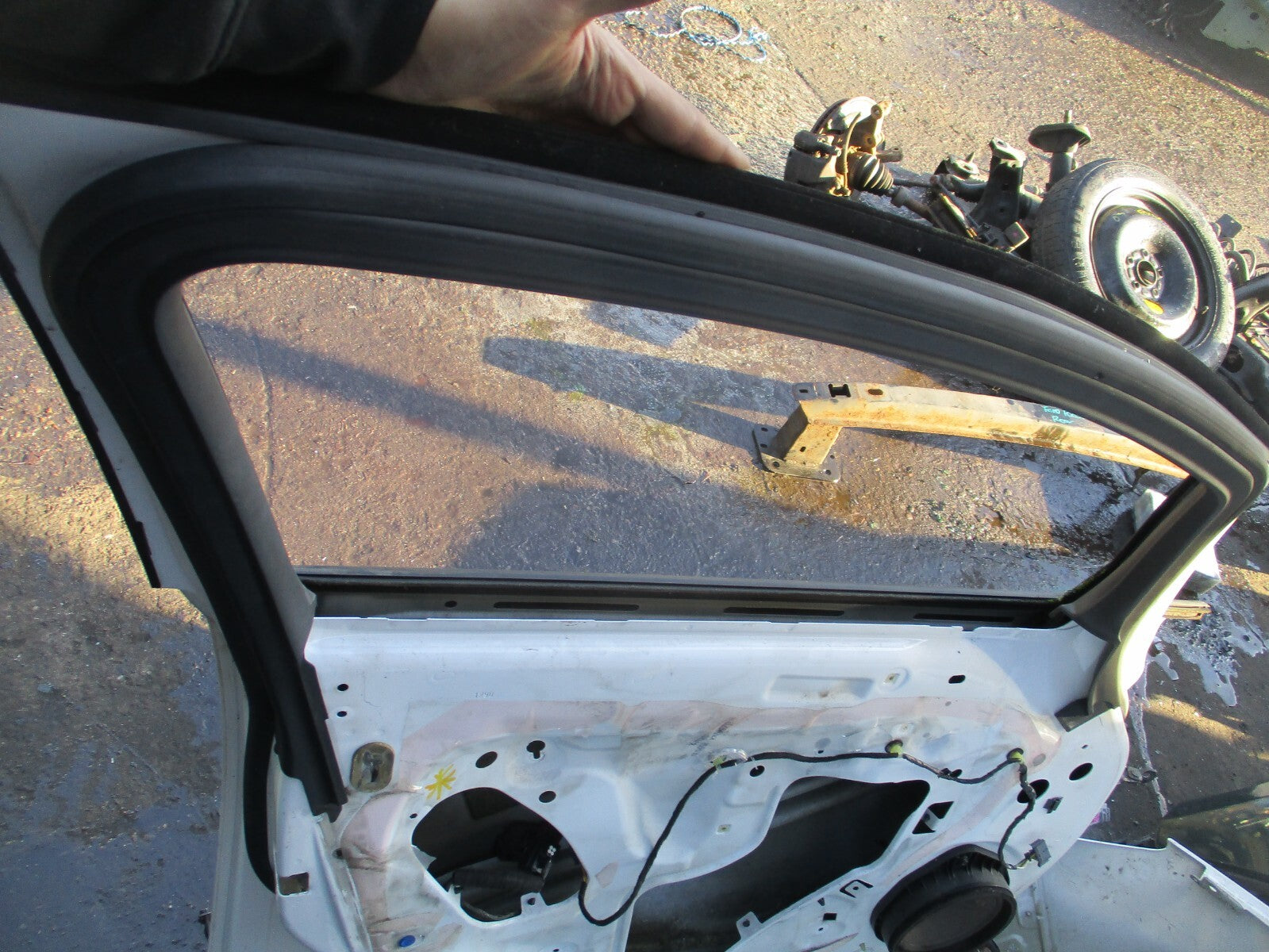 2010 VAUXHALL ASTRA J MK6 NSF PASSENGER SIDE FRONT BARE DOOR SUMMIT WHITE ZGAZ