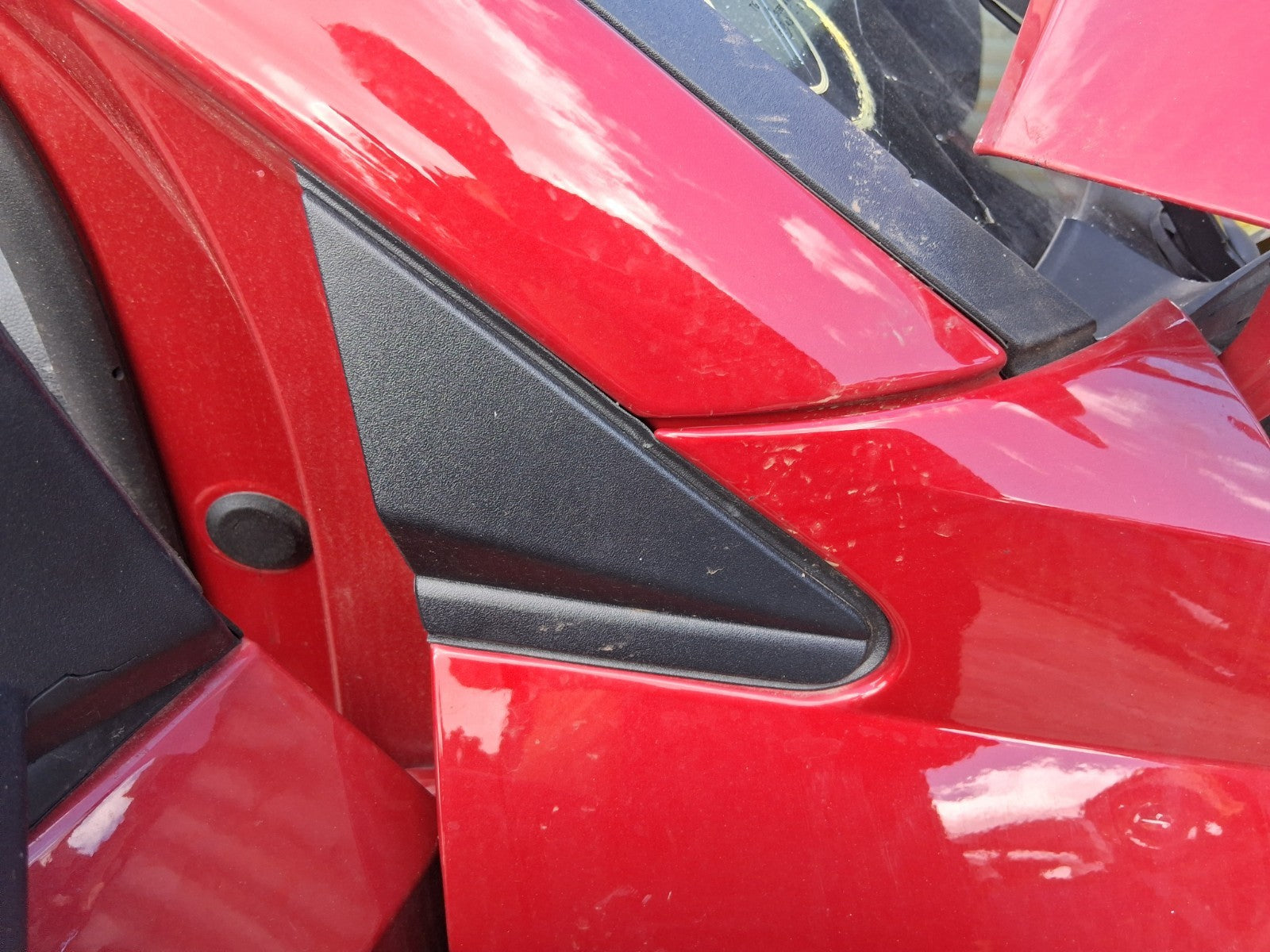 2026 HYUNDAI I20 MK3 OSF DRIVER SIDE FRONT WING PANEL TRIM