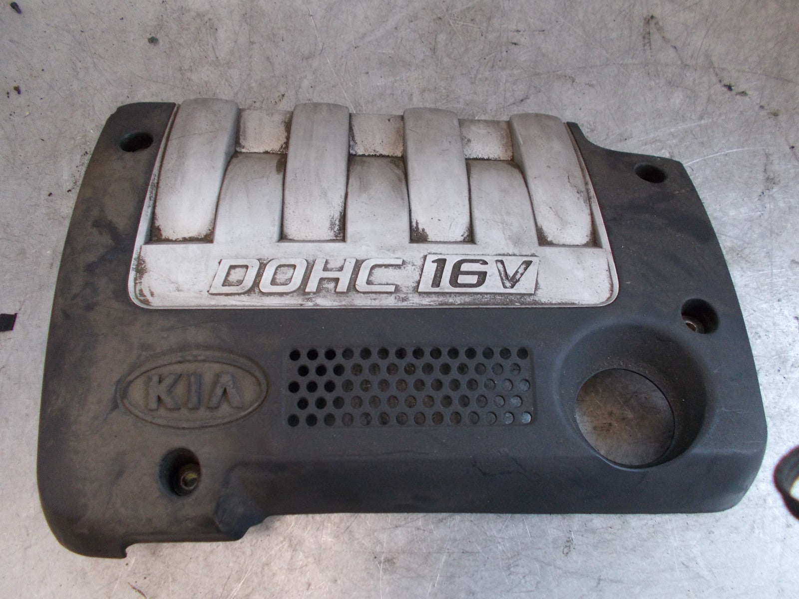 2006 KIA CARENS 1.8 DOHC ENGINE COVER