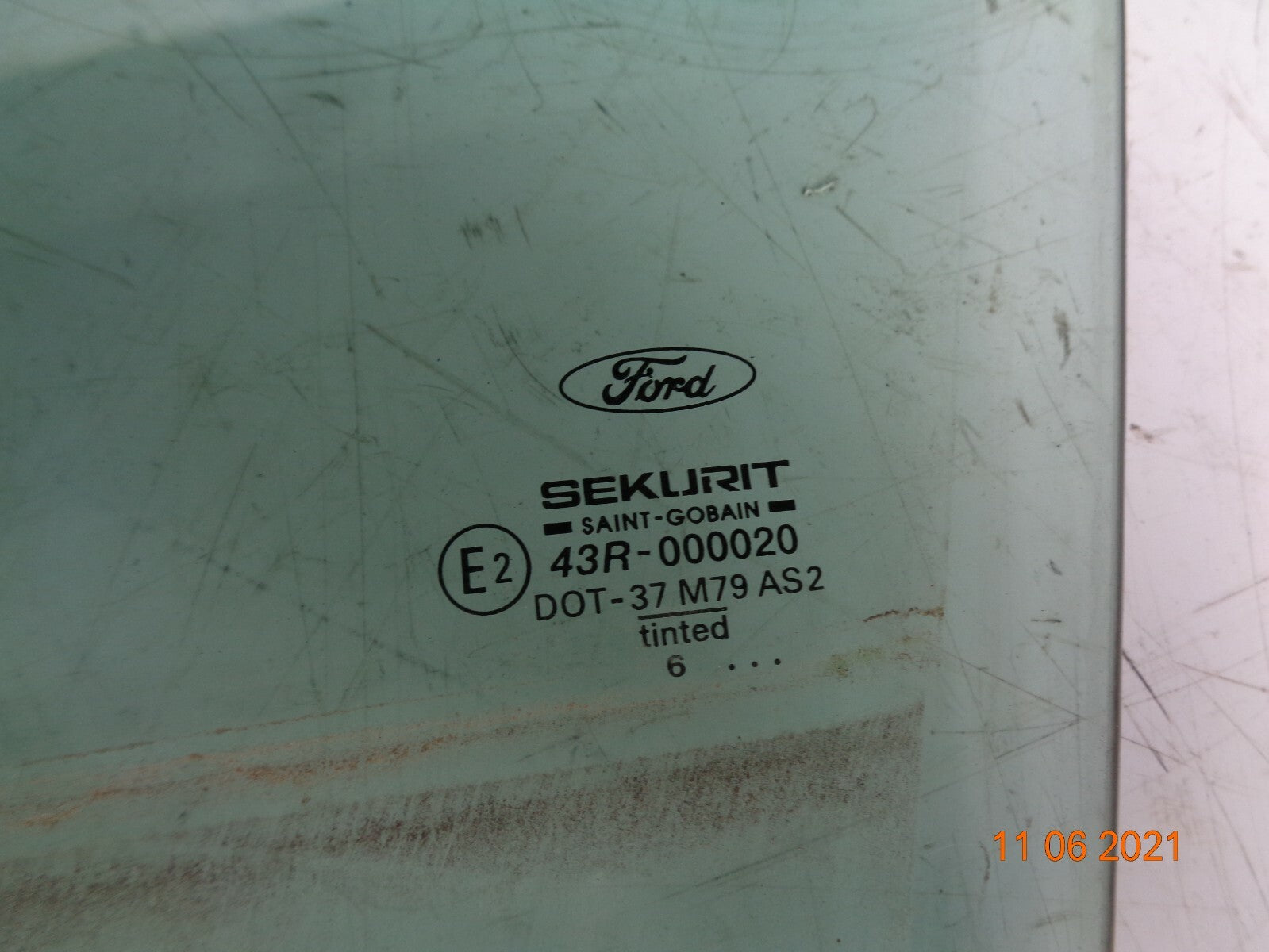 FORD MONDEO MK3 2006 NSF PASSENGER SIDE FRONT WINDOW GLASS 43R-000020