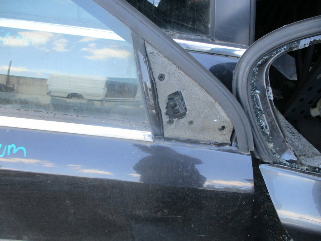 VAUXHALL SIGNUM 2003 - 2008 OSF DRIVER SIDE FRONT DOOR CARD HANDLE GLASS BLACK