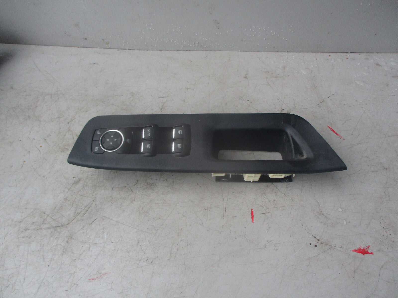 FORD ECOSPORT 2018 OSF DRIVER SIDE FRONT WINDOW SWITCH GN1514A132SA