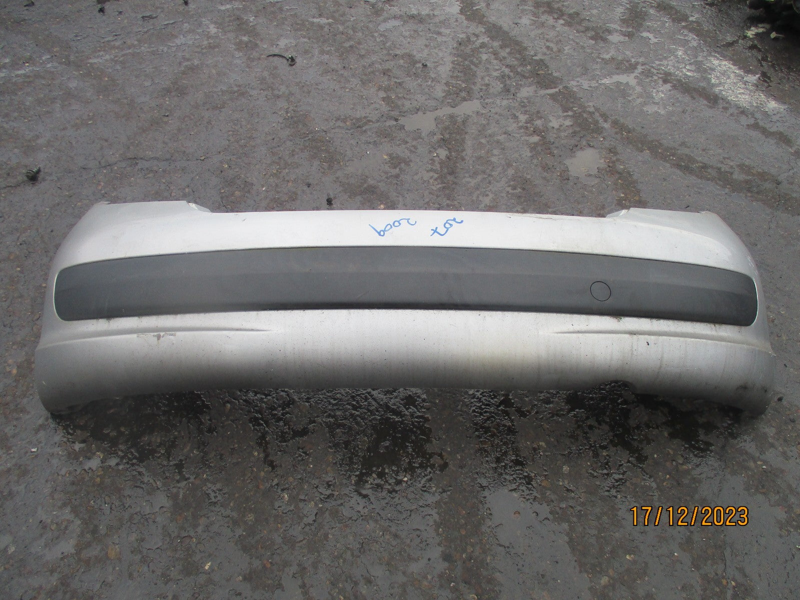 PEUGEOT 207 2009 3 DOOR REAR COMPLETE BUMPER SILVER