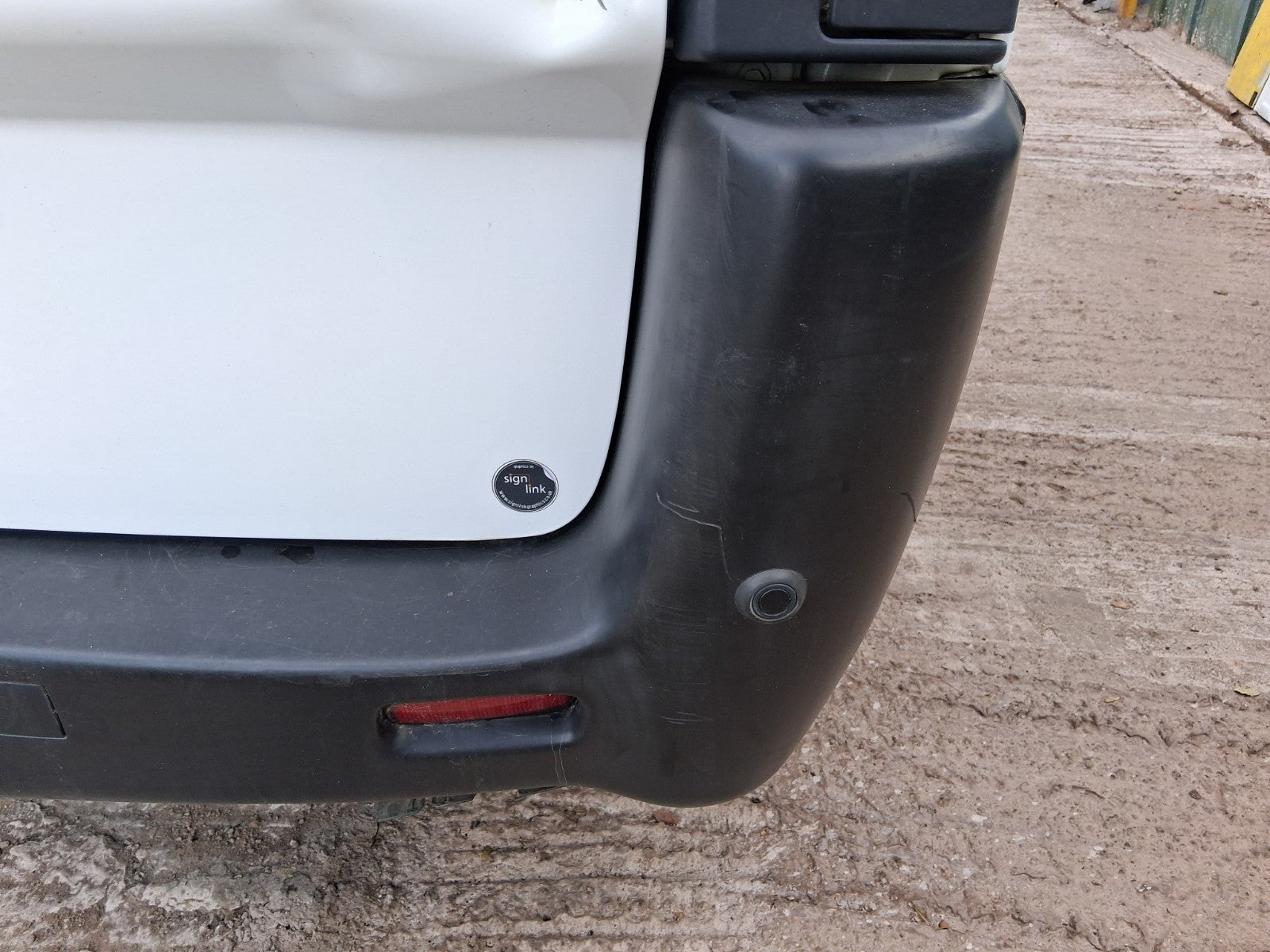 2016 CITROEN DISPATCH MK2 COMPLETE REAR BUMPER WITH PDC SENSORS BLACK