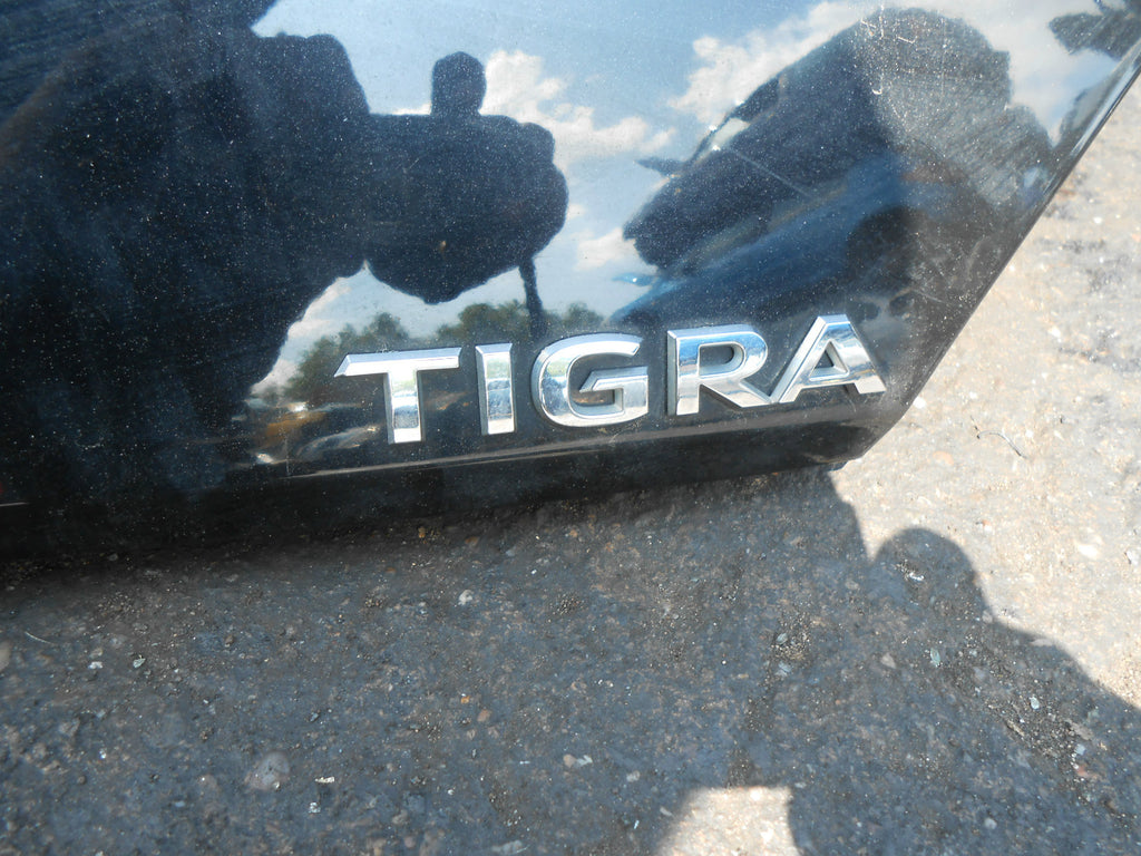 VAUXHALL TIGRA B TWIN TOP 2005 BOOTLID TAILGATE BARE Z20R BLACK SAPPHIRE