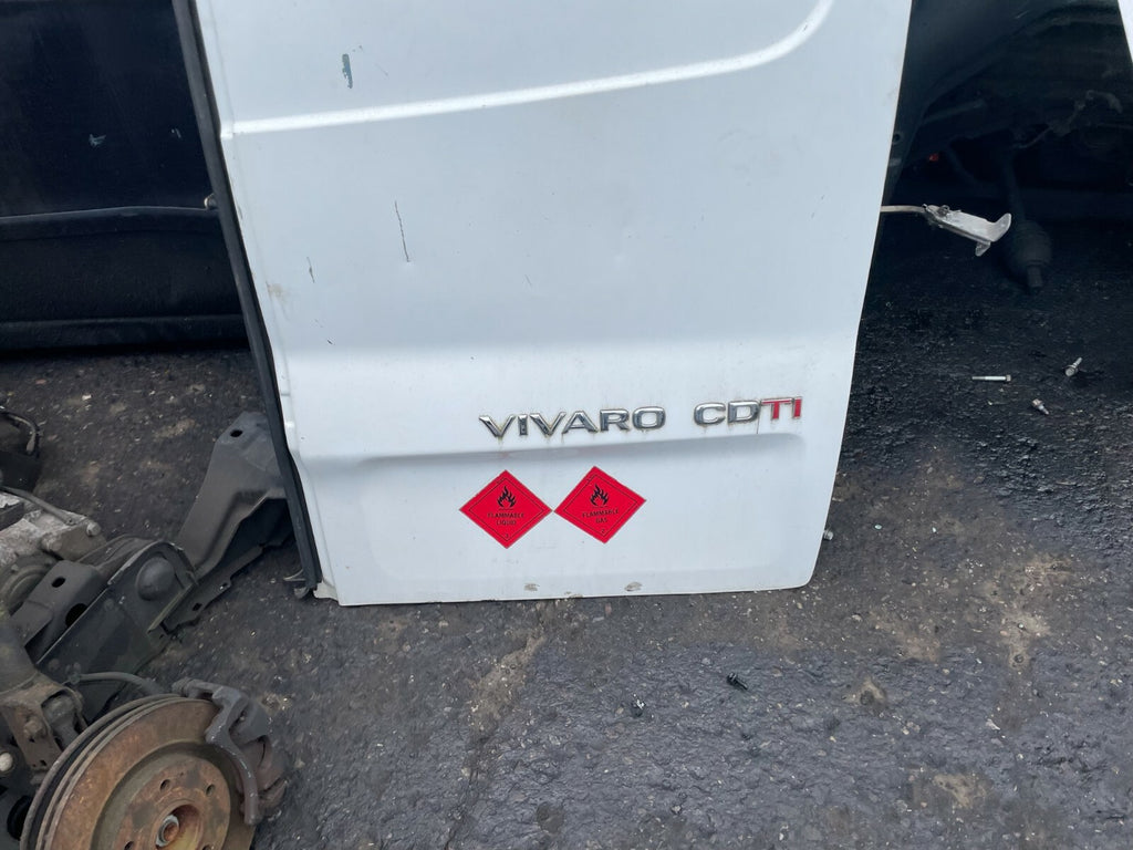 VAUXHALL VIVARO MK1 2007 OSR DRIVER SIDE REAR DOOR WHITE