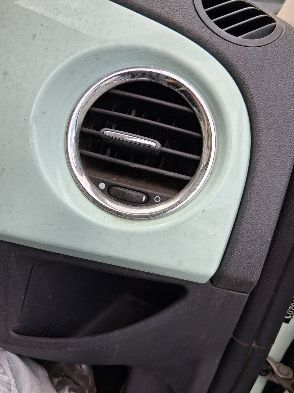 2015 FIAT 500 LOUNGE MK1 OSF DRIVER SIDE FRONT RIGHT AIR VENT