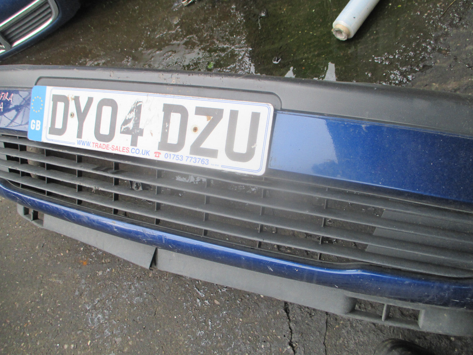VAUXHALL ZAFIRA A 2004 FRONT COMPLETE BUMPER BLUE