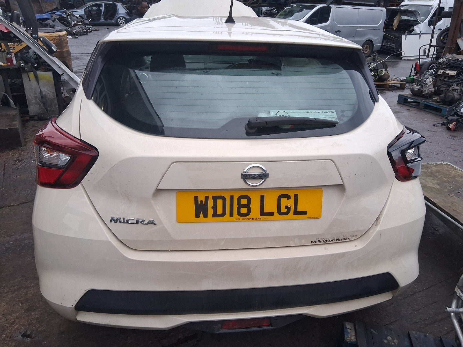 2018 NISSAN MICRA K14 NSF PASSENGER SIDE FRONT LEFT HEADLIGHT 260605FF0A