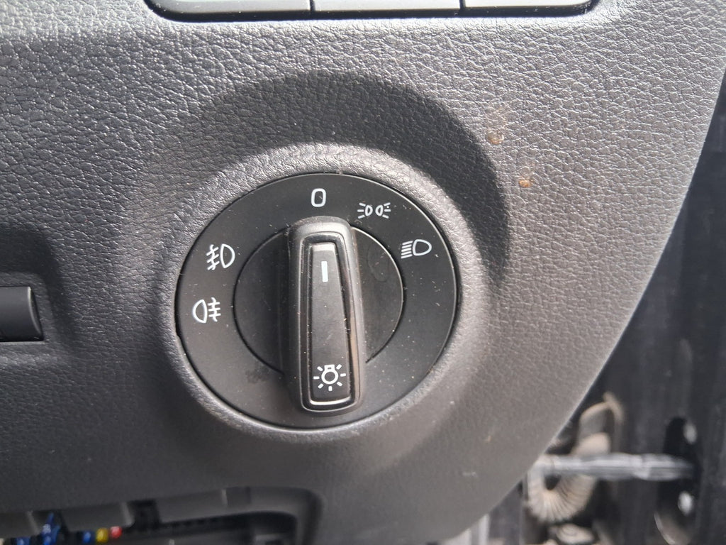 2020 SKODA FABIA MK3 NJ HATCHBACK FRONT HEADLIGHT ADJUSTER CONTROL SWITCH