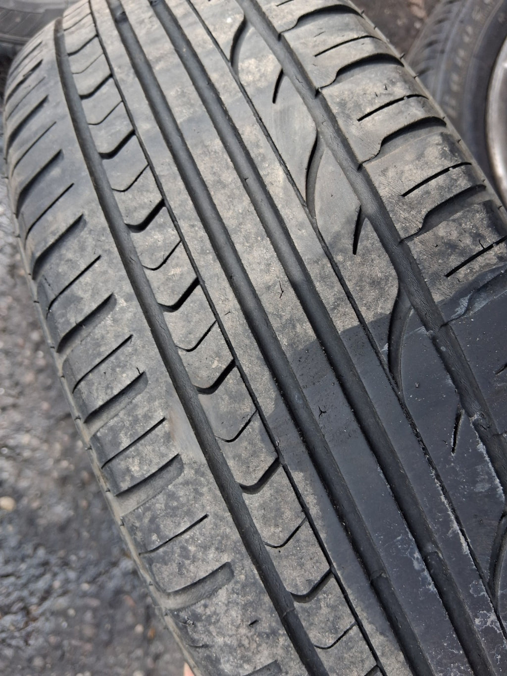 2008 TOYOTA AYGO MK1 14 INCH ALLOY WHEEL WITH TYRE 155/65R14
