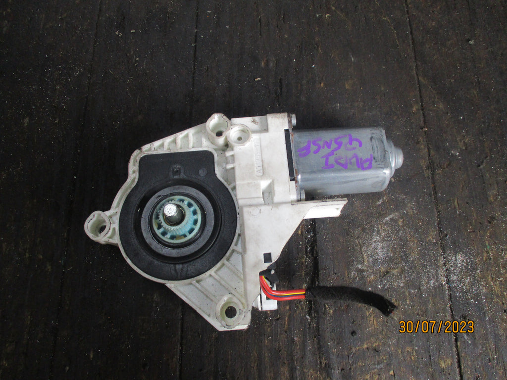 AUDI Q5 NSF PASSENGER SIDE FRONT WINDOW REGULATOR 1036-919810-200/8K0.959.801.B