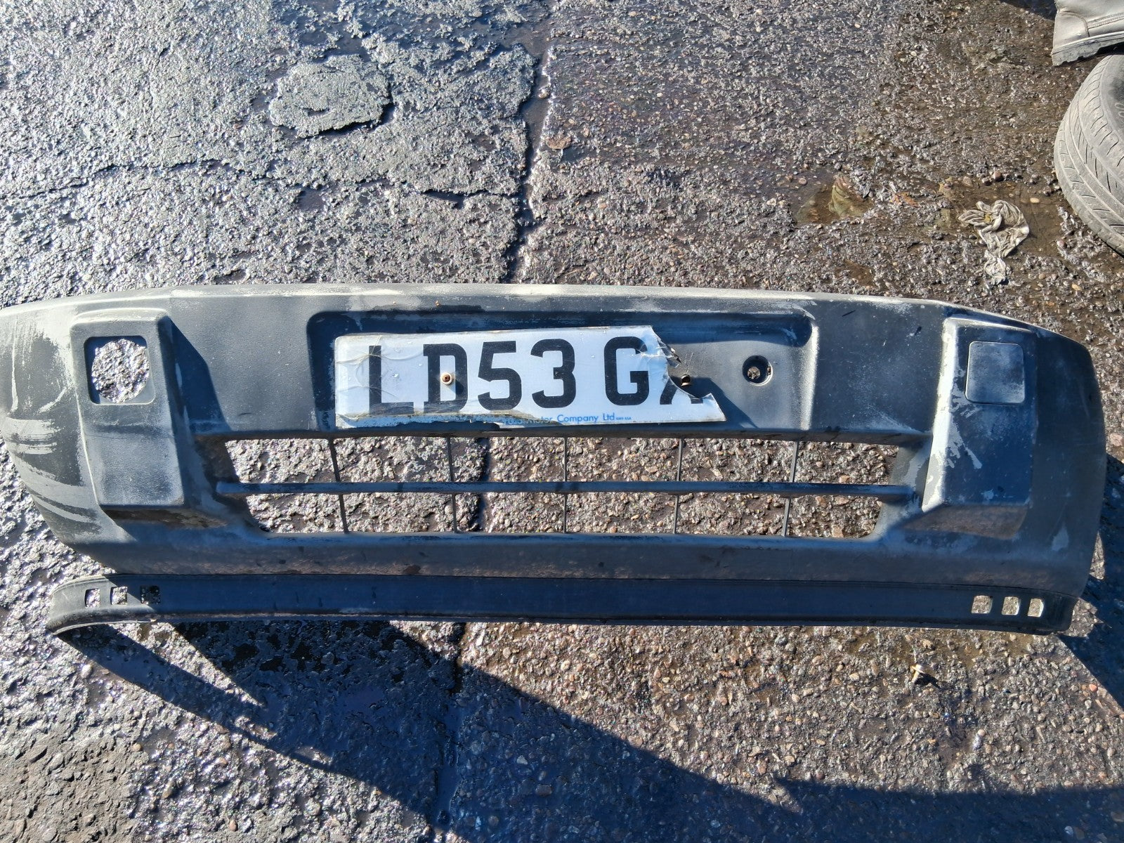 2003 FORD TRANSIT CONNECT MK1 COMPLETE FRONT BUMPER BLACK