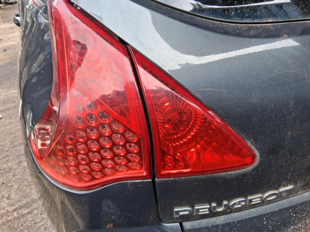 2012 PEUGEOT 3008 MK1 PRE FACELIFT NSR PASSENGER SIDE REAR OUTER TAIL LIGHT