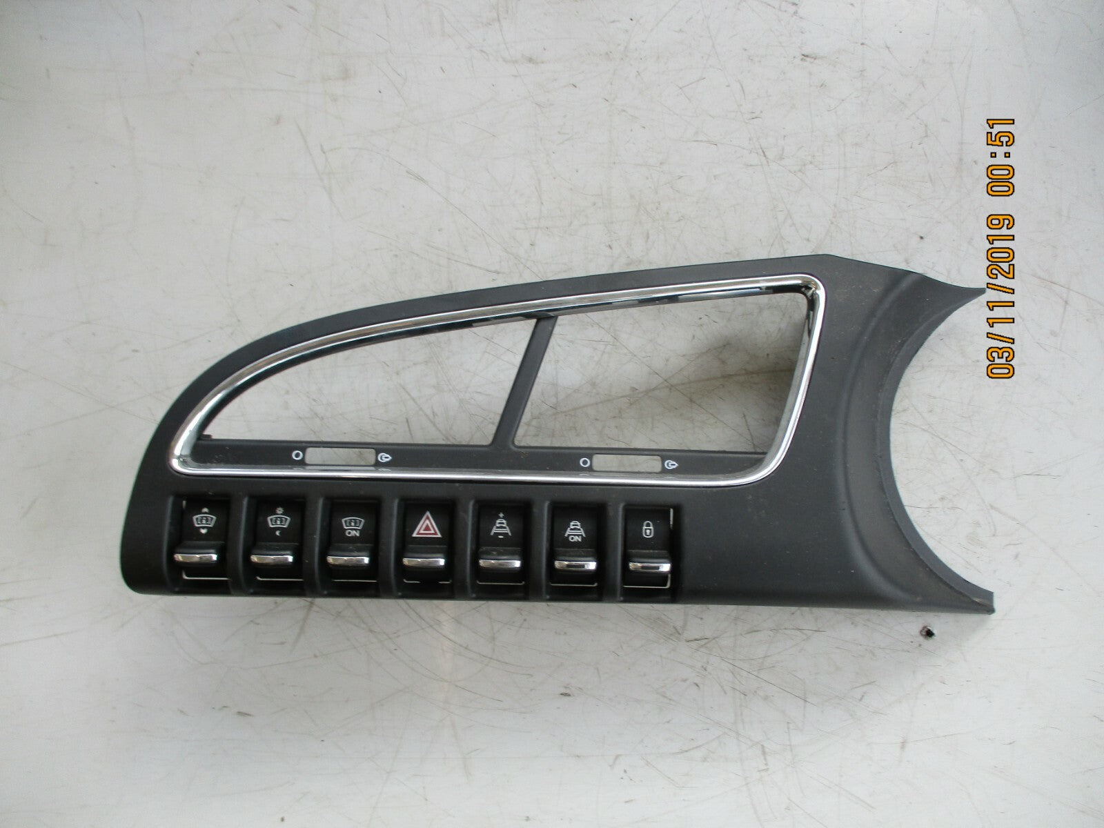 PEUGEOT 3008 HAZARD SWITCH CENTRE CONSOLE SWITCHES & AIR VENT TRIM 96638425XTA