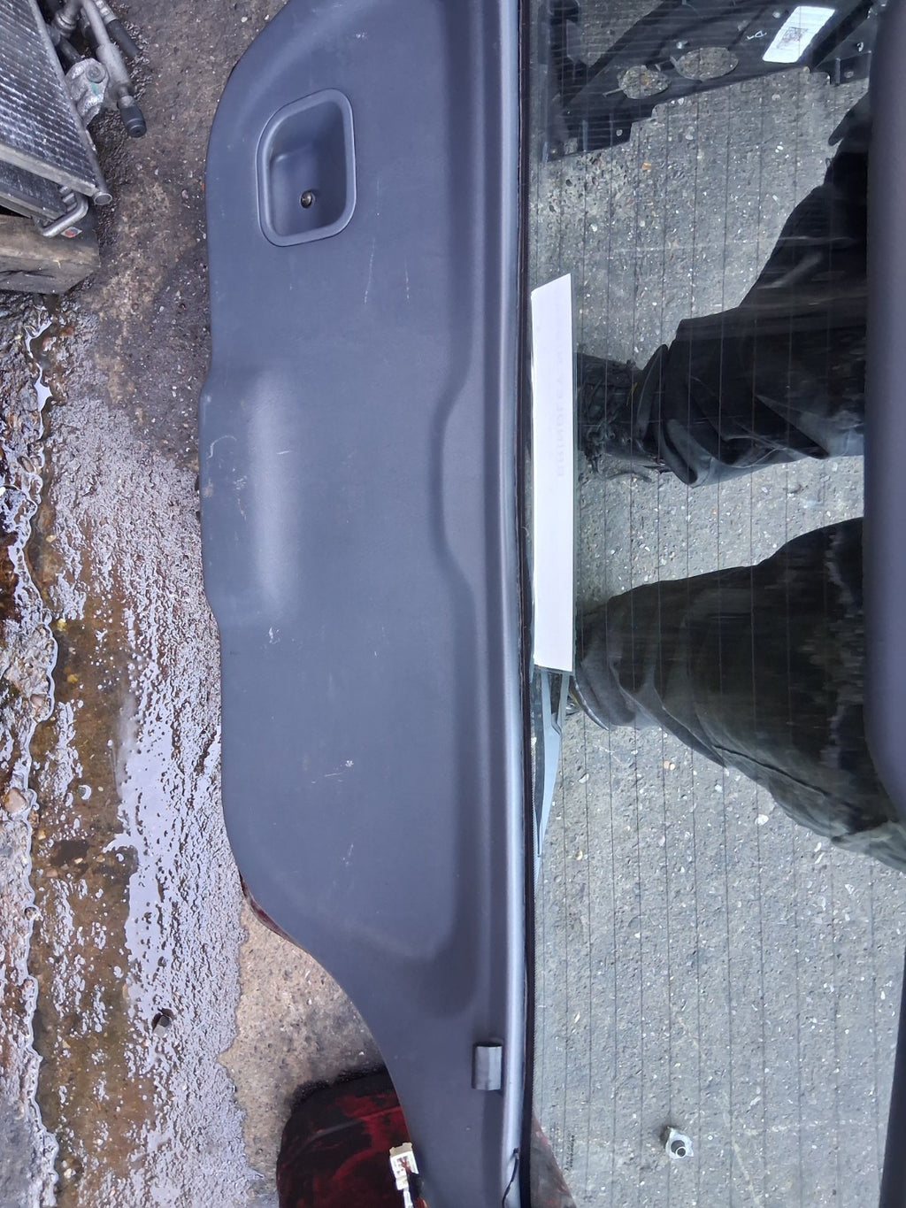 2005 NISSAN ALMERA MK2 REAR COMPLETE TAILGATE BOOTLID RED
