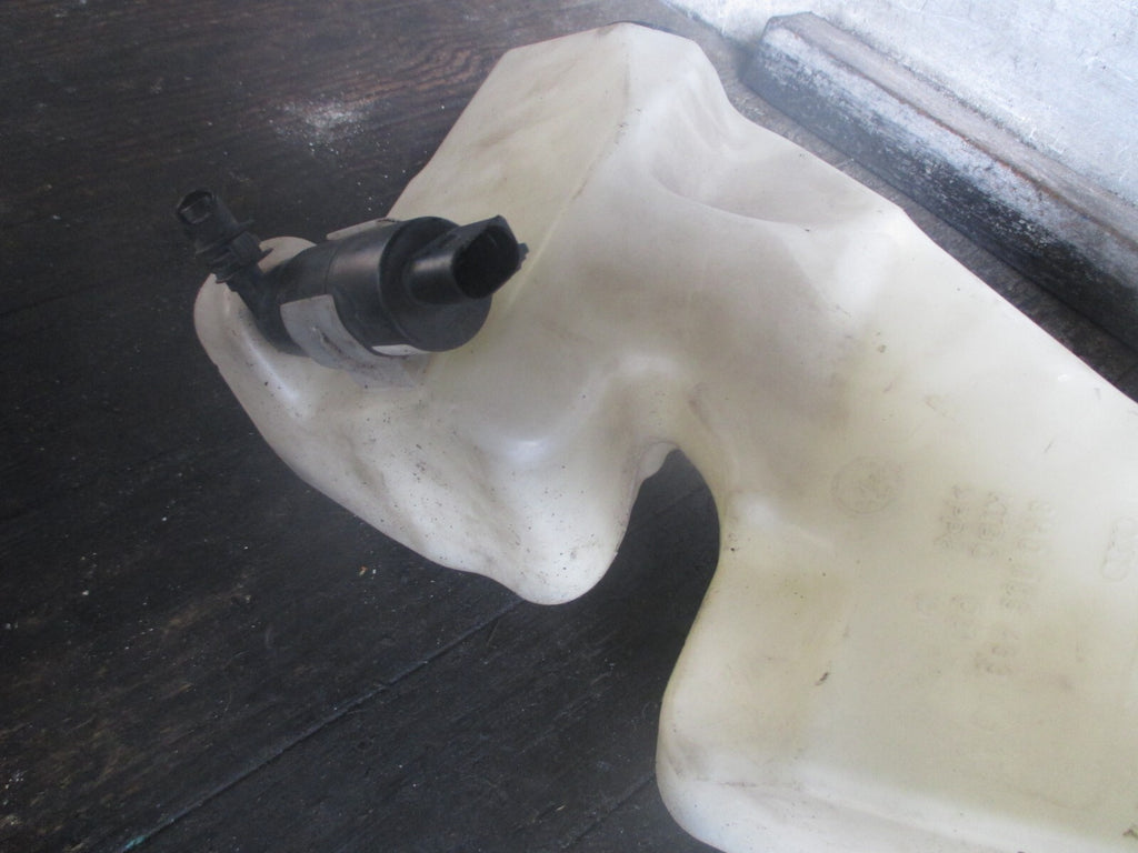 AUDI A4 B6 CABRIOLET WINDSCREEN WASHER BOTTLE TANK 8H0955453LJ