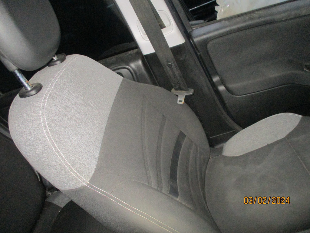 FIAT PANDA 319 MK3 2017 NSF PASSENGER SIDE FRONT COMPLETE SEAT FABRIC GREY