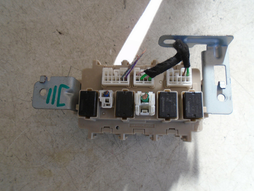 NISSAN QASHQAI J11 2017 1.5 DIESEL FUSE RELAY BOX