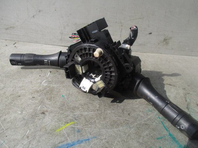 2010 NISSAN JUKE MK1 F15  STEERING COLUMN INDICATOR WIPER STALKS