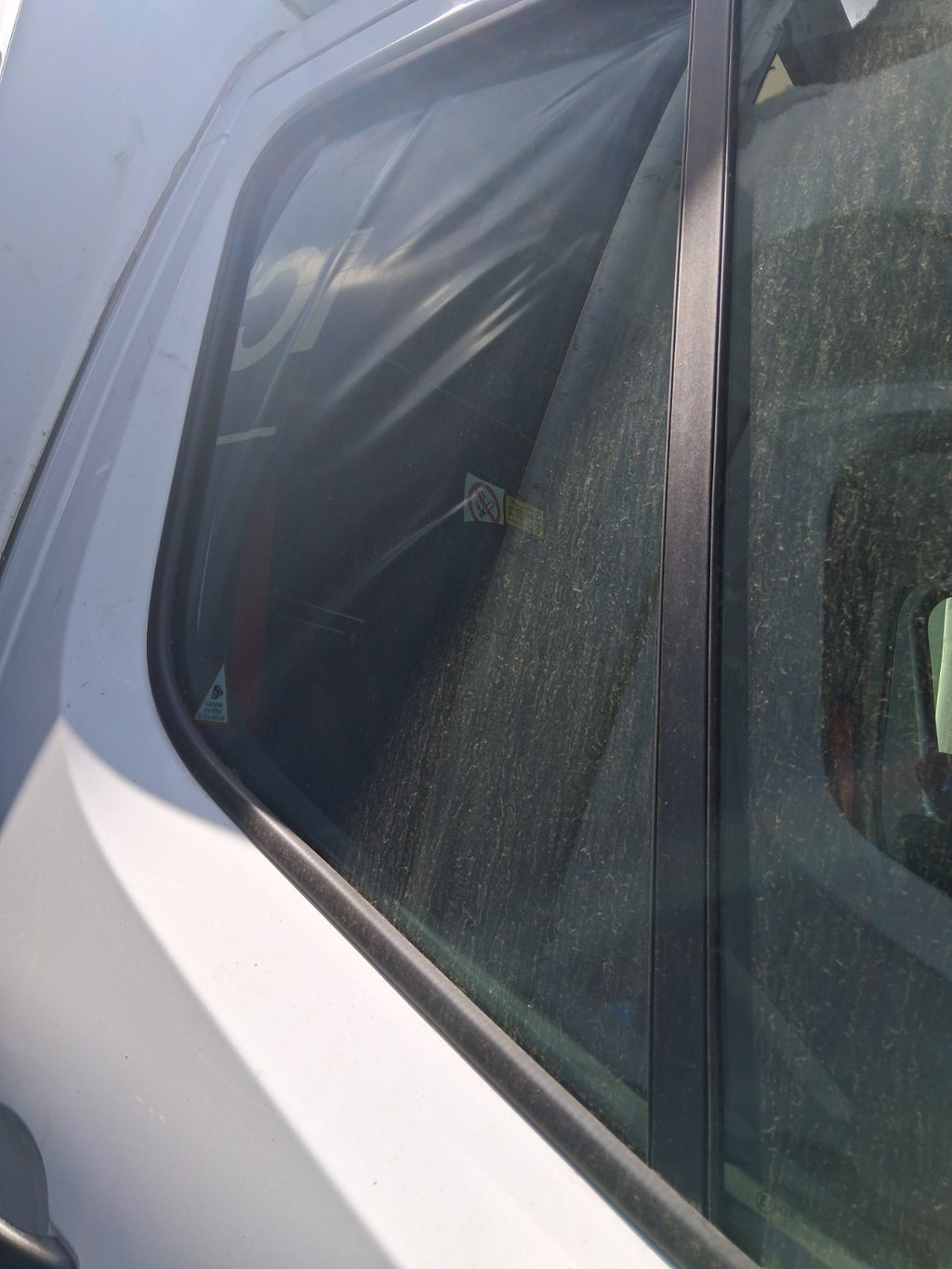 2024 RENAULT MASTER MK3 OSF DRIVER SIDE FRONT MAIN WINDOW GLASS