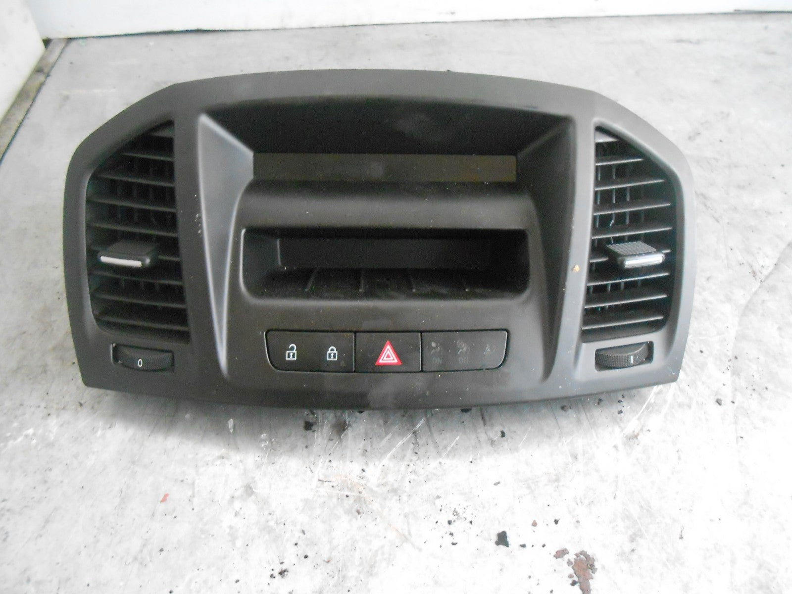 VAUXHALL INSIGNIA A (MK1) CD300 IN CAR STEREO ASSEMBLY 13332702 12844842