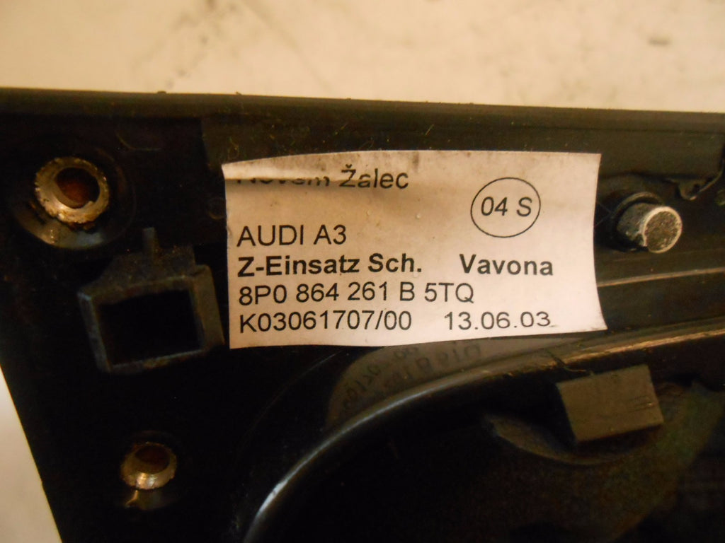 AUDI A3 8P (MK2) 2007 6 SPEED MANUAL GEAR KNOB GAITER & WOOD TRIM 8P0864261B