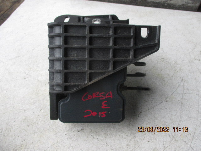 VAUXHALL CORSA E 2017 1.4 PETROL ABS PUMP 39084530