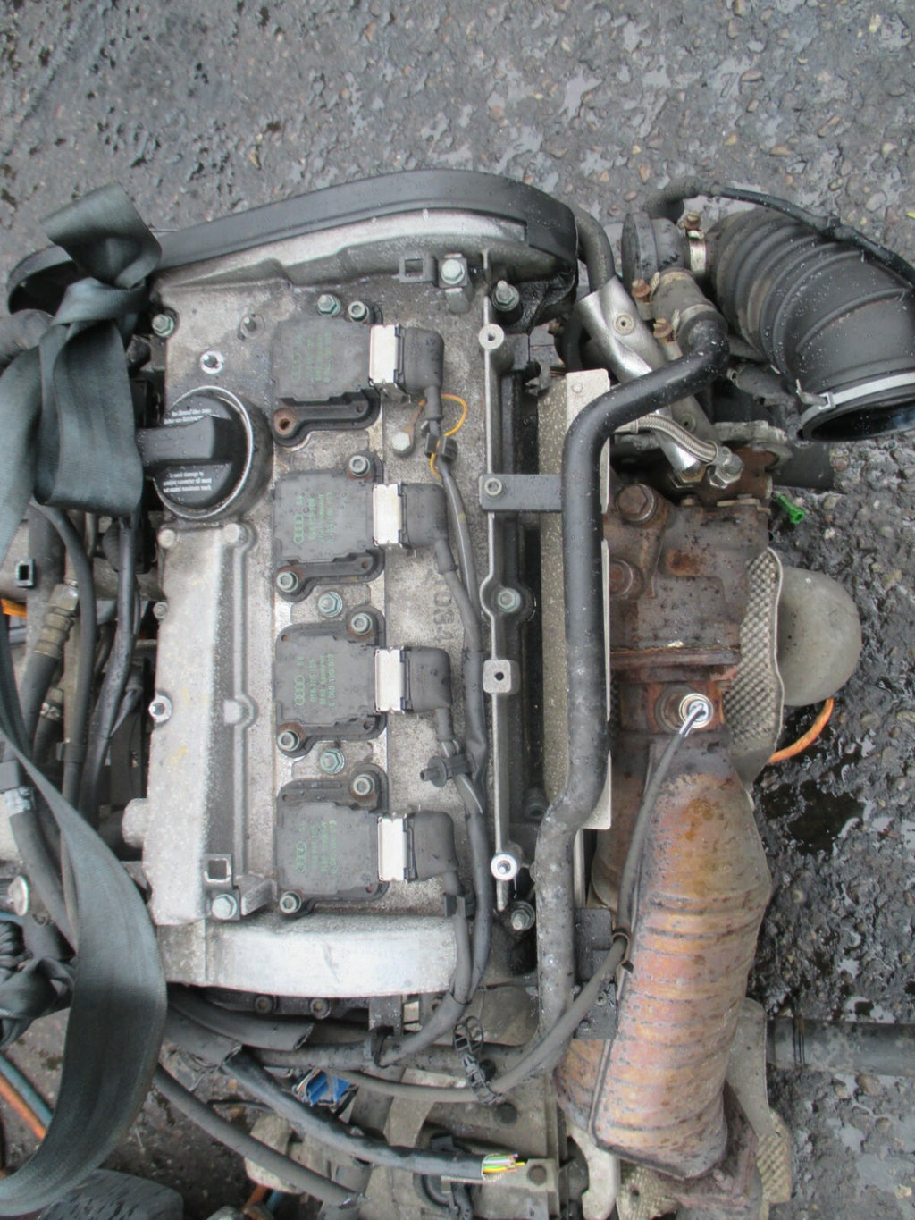 AUDI A6 1.8 2004 COMPLETE ENGINE & GEARBOX INJECTORS