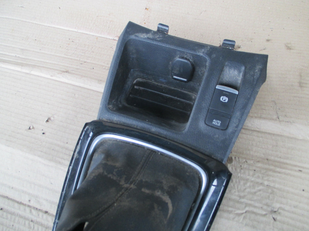 NISSAN QASHQAI MK2 J11 2019 CENTRE CONSOLE TRIM ELECTRIC HANDBRAKE SWITCH