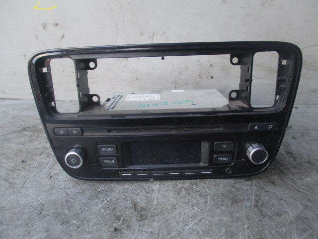 2015 VOLKSWAGEN UP 1.0 PETROL  STEREO RADIO CD PLAYER UNIT 1S0035156E